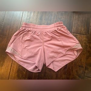 Lululemon Hotty Toddy Shorts-pink